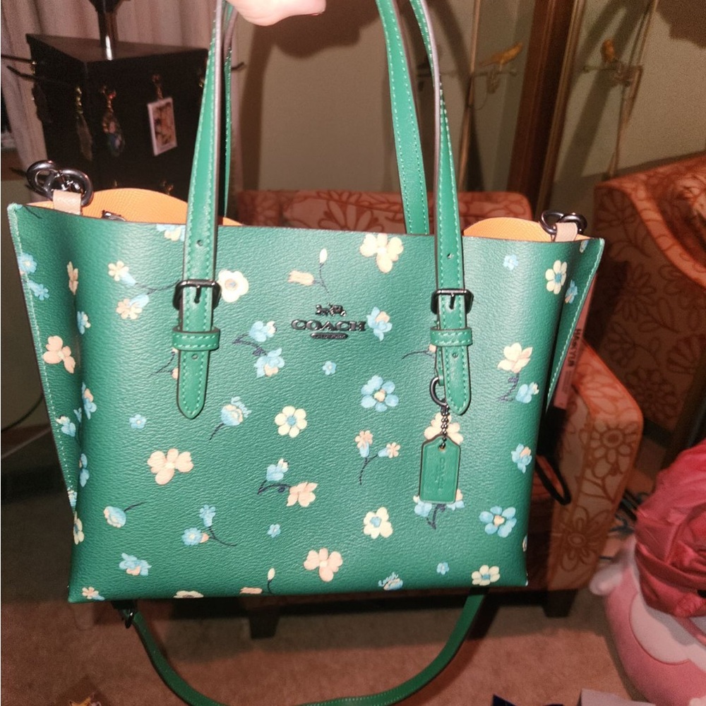 Mollie Tote 25 with Mystical Floral Print